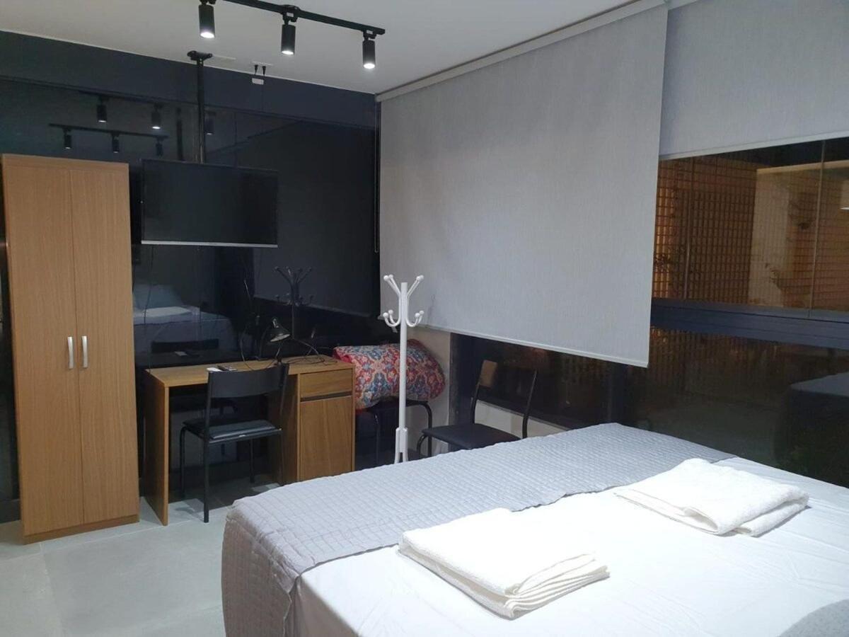 Flat Av. Atlantica Em Frente Ao Mar, Estrutura Total Apartment - Rio de Janeiro — Photos 3